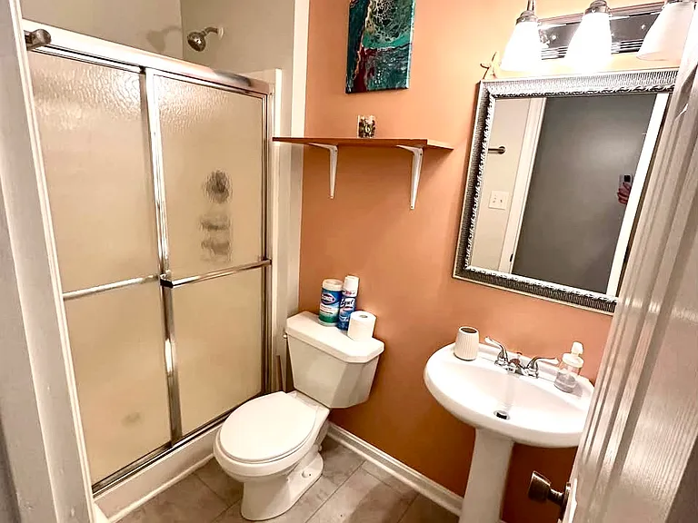 1462 Yorktowne Dr — Photo 23