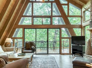 2100 Meadow Valley Dr, Innsbrook, MO 63390