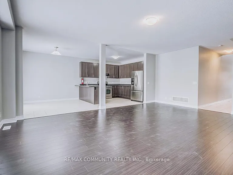 2436 New Providence St — Photo 8