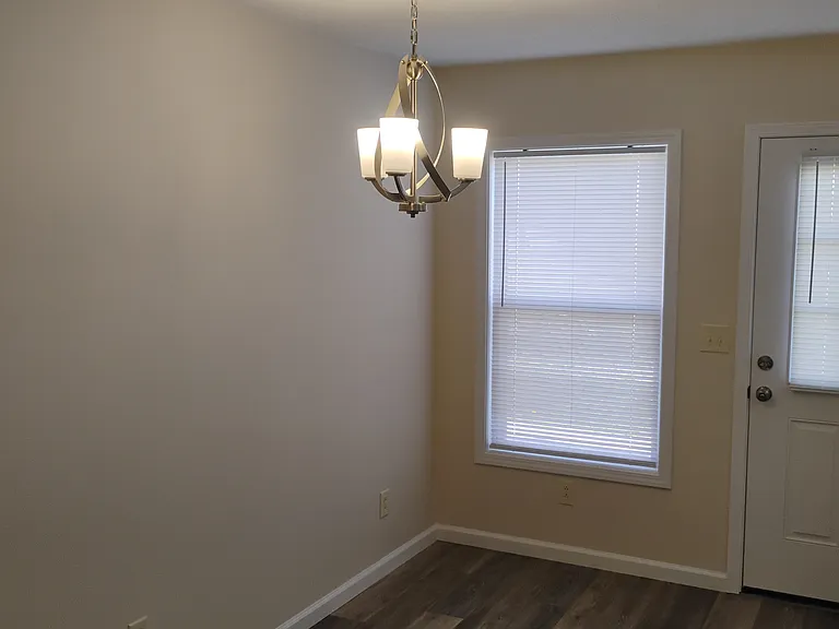 112 China Blue Ln — Photo 9