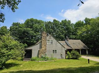 352 Cowles Rd, Woodbury, CT 06798