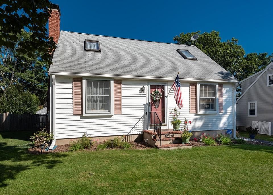 1st image of 29 Wilbur St
