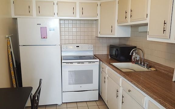 5th image of 4261 W Ford City Dr