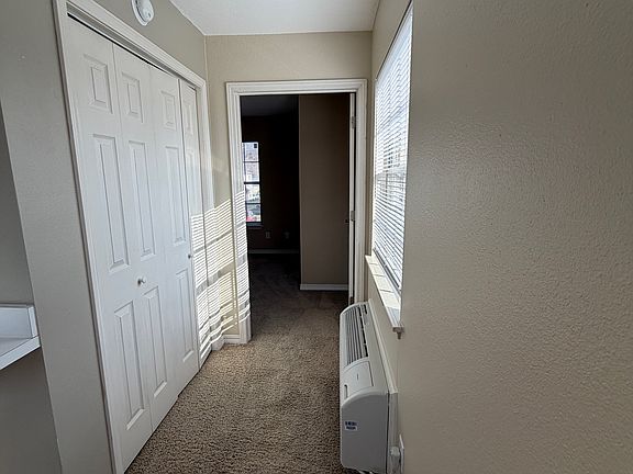 5th image of 800 W Tahlequah St APT B