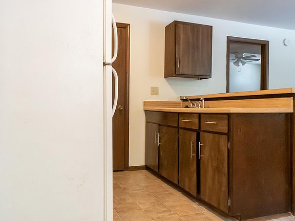 5th image of 3522 Wilson Ave APT B