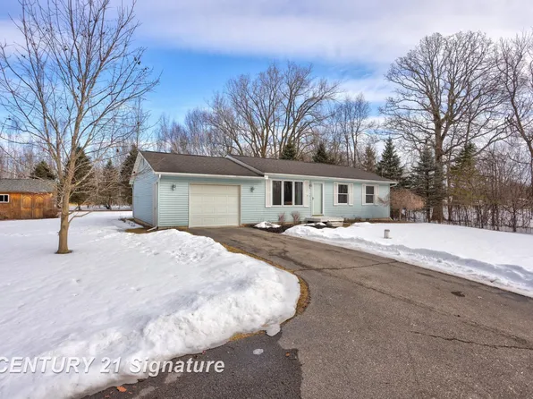 7262 Kochville Rd, Freeland, MI 48623