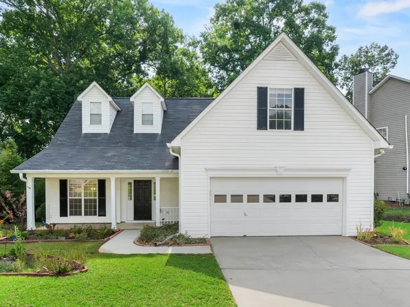 147 Palmetto Hall Dr, Lexington, SC 29072