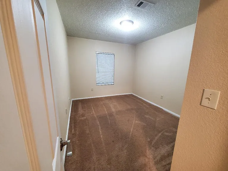 1519 N Brazos Ave — Photo 12