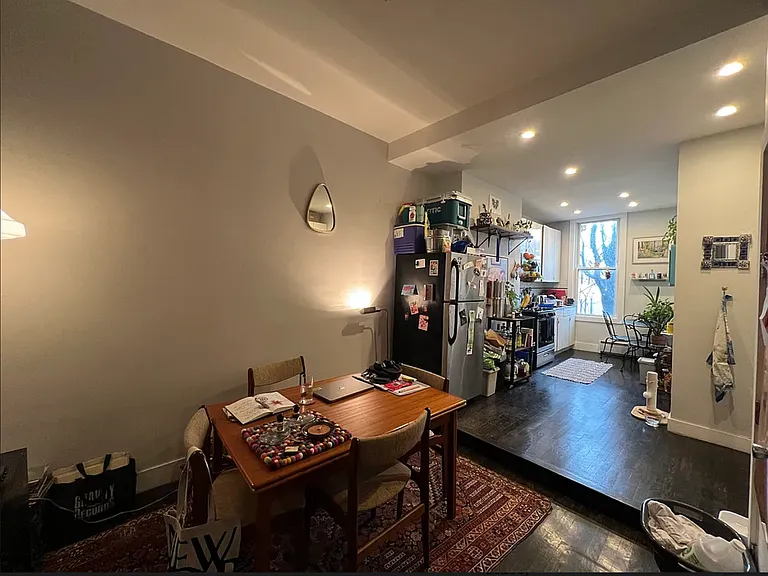 1629 Summerfield St #3R — Photo 7