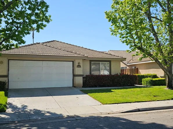 5021 Misty Breaks Dr, Bakersfield, CA 93313