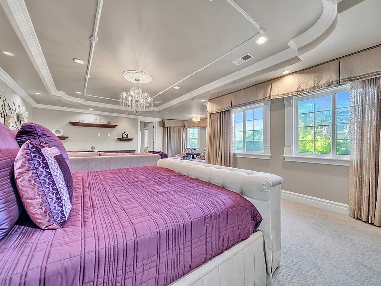 137 W Winnie Way — Photo 36