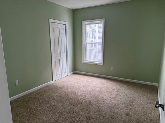 5th image of 593 Hevey St #2