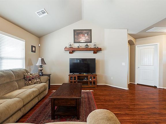 3rd image of 20100 N Rolling Meadows Dr