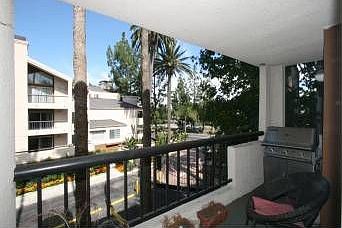 5th image of 5535 Canoga Ave APT 224