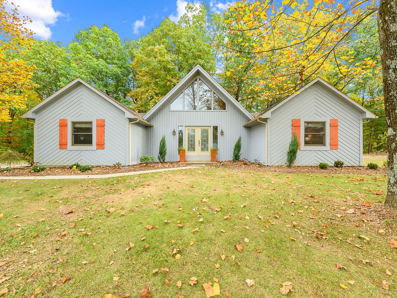 797 S Tall Oaks Dr E, IN 46160 Zillow