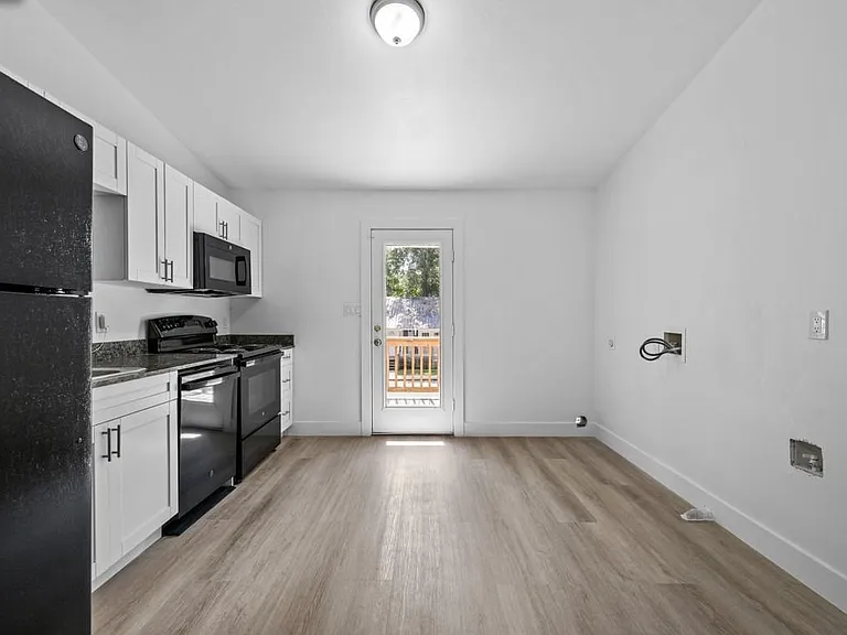 The Oaks at Magnolia Homes — Photo 9