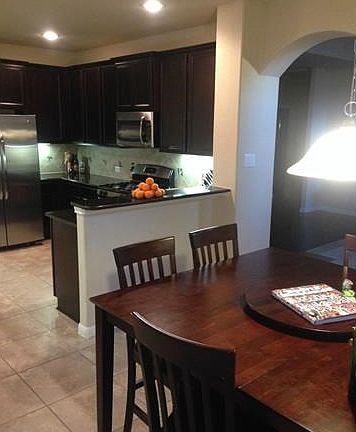 3rd image of 1412 Huckleberry Ln #82