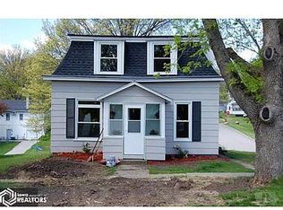 218 Broadway St, Brooklyn, IA 52211