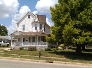 403 W West St, Georgetown, IL 61846