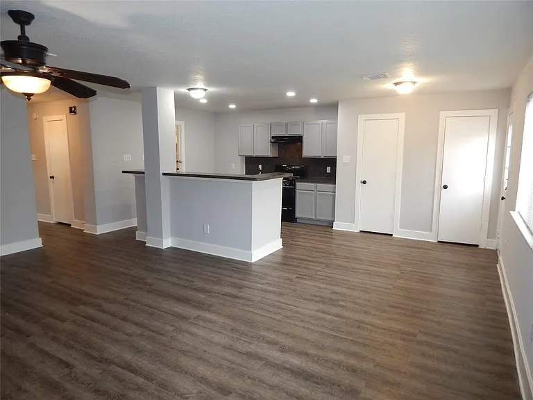 6330 Torrance Elms Ct — Photo 7