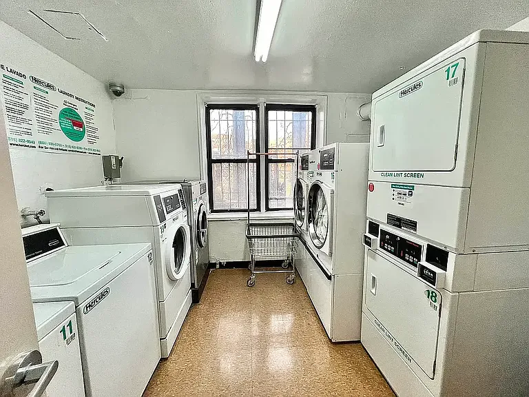 210 W 251st St #1B — Photo 8