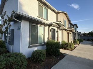 418 S Summit St UNIT 101-104, Visalia, CA 93292
