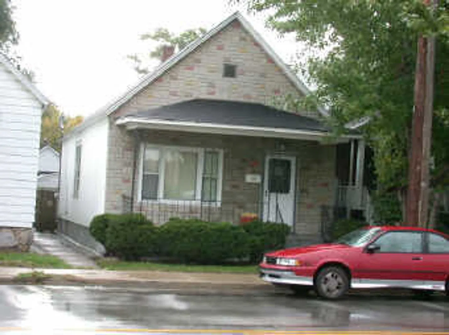 4319 Sheffield Avenue — Photo 1