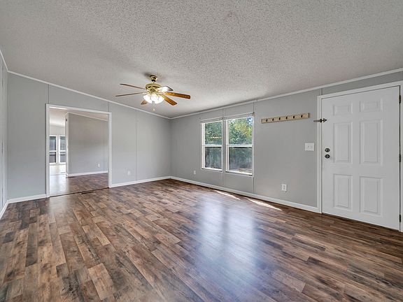 3rd image of 369 Smith Rd