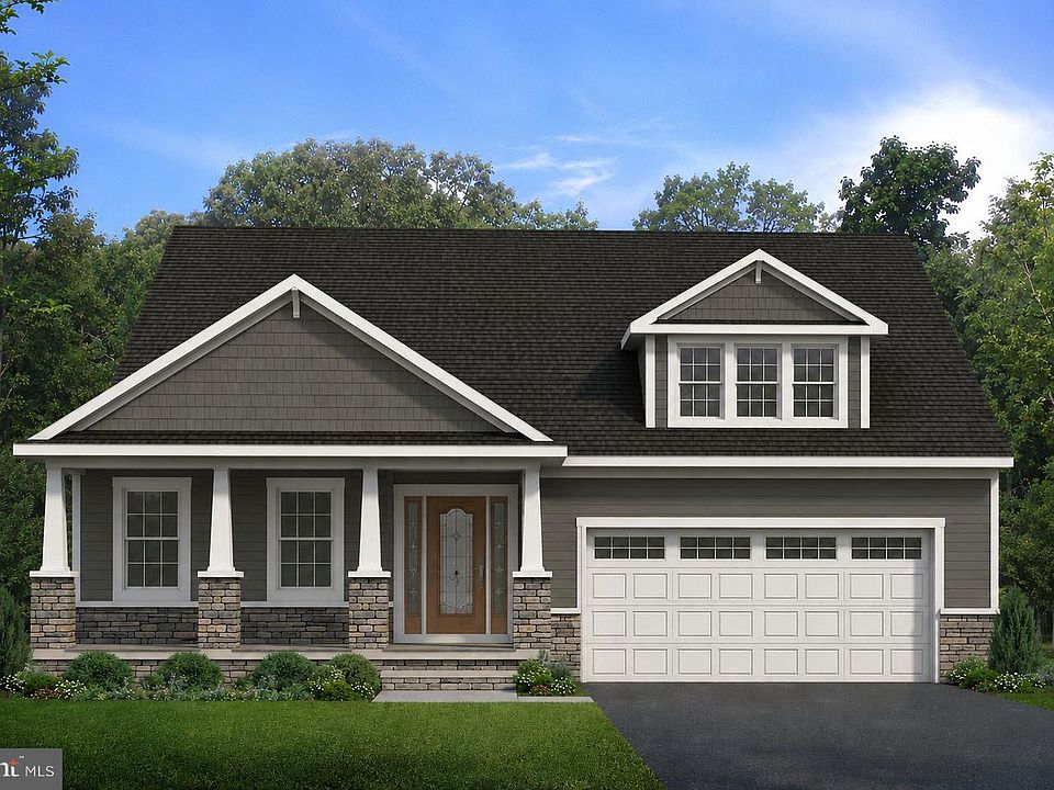 1st image of 146 Emma Ct
