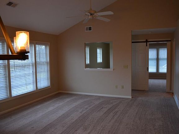 2nd image of 1101 Greymoor Way