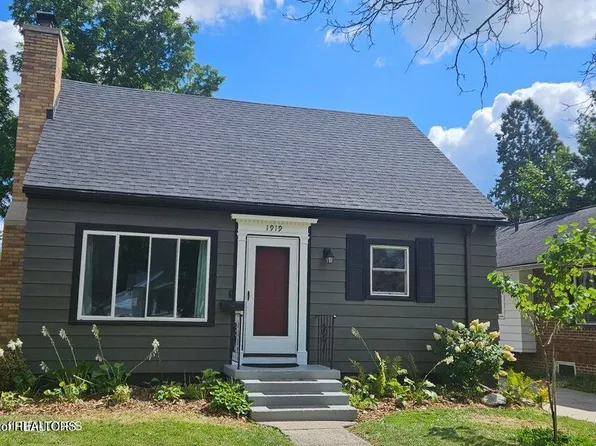 1919 Clifton Ave, Lansing, MI 48910