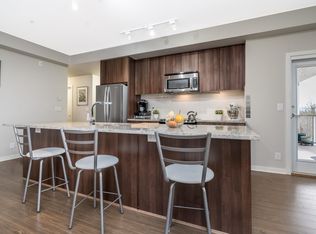 6450 194th St #307, Surrey, BC V4N 6J8