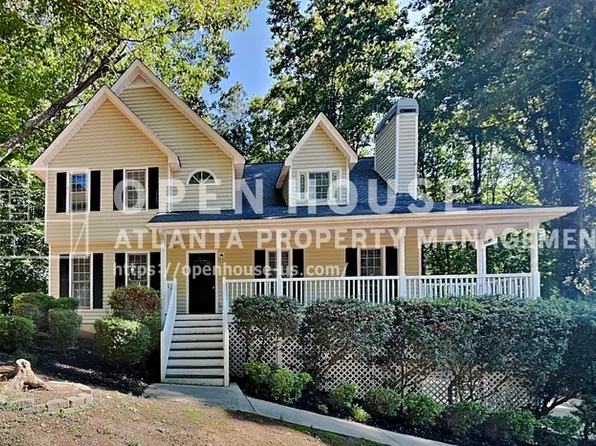 339 Abbington Ln, Douglasville, GA 30134