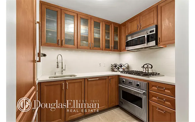Sold by Douglas Elliman | media 2
