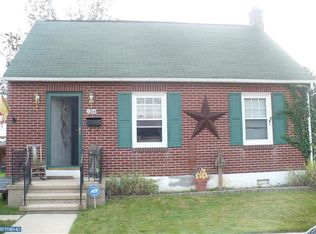 1214 Luzerne St, Reading, PA 19601