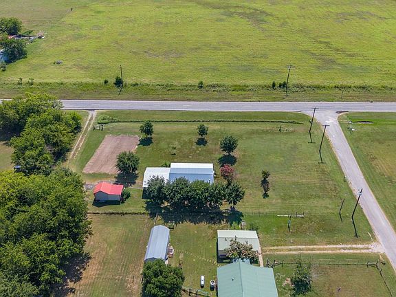 3rd image of 126 Private Road 5449