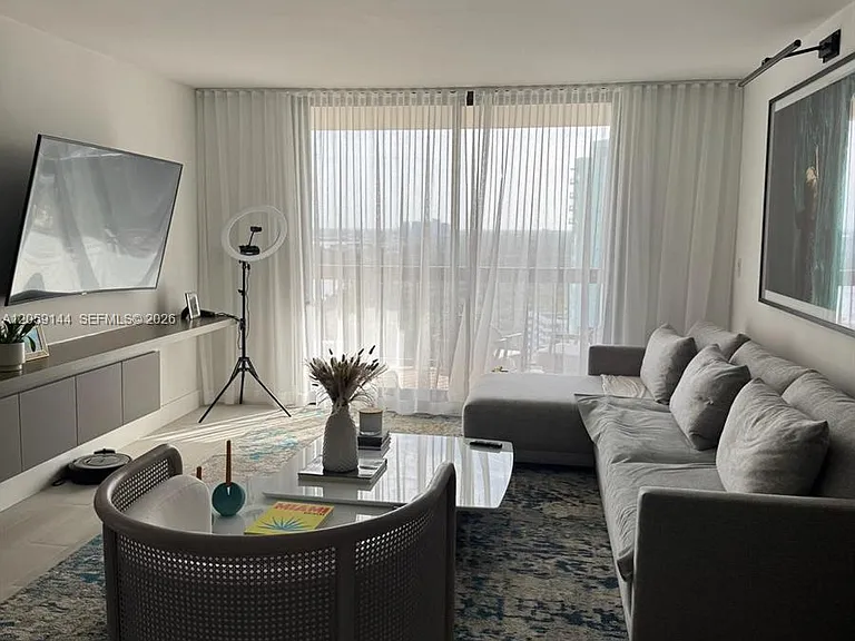 2333 Brickell Ave #2512 — Photo 25