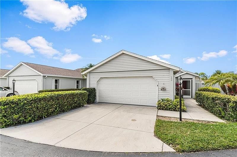 1st image of 660 Ironwood Cir