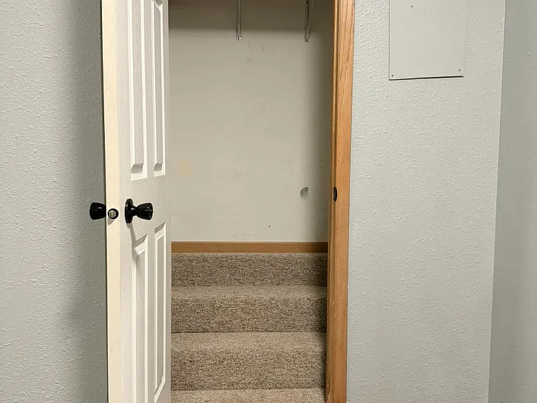Storage, bedroom