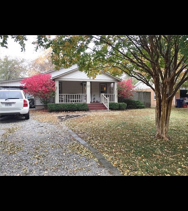 224 S Garrett St Siloam Springs Ar 72761 Zillow