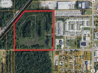 Sibley Rd, Romulus, MI 48174