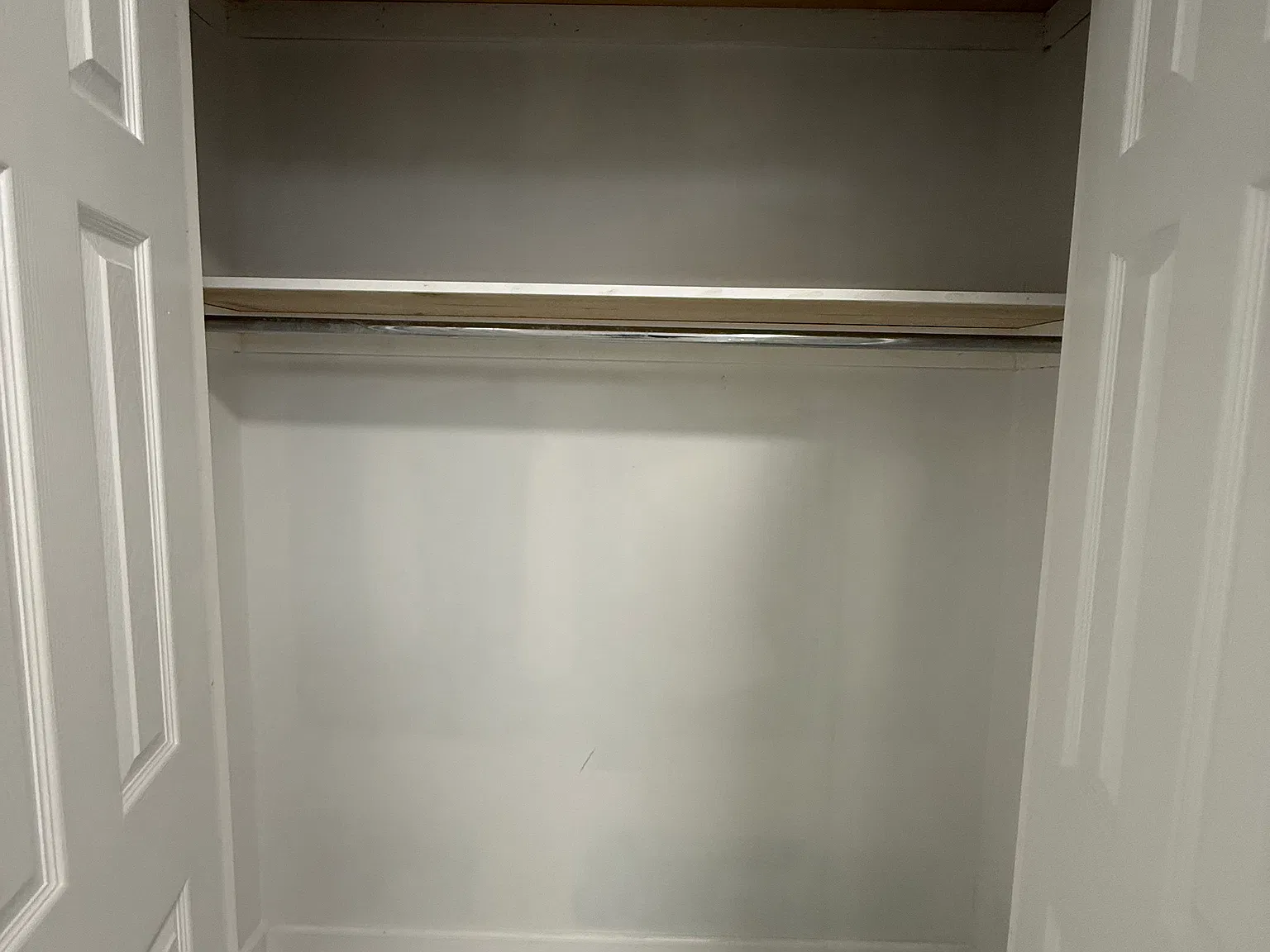 1 bed, 600 sqft, $1,900 — Photo 2