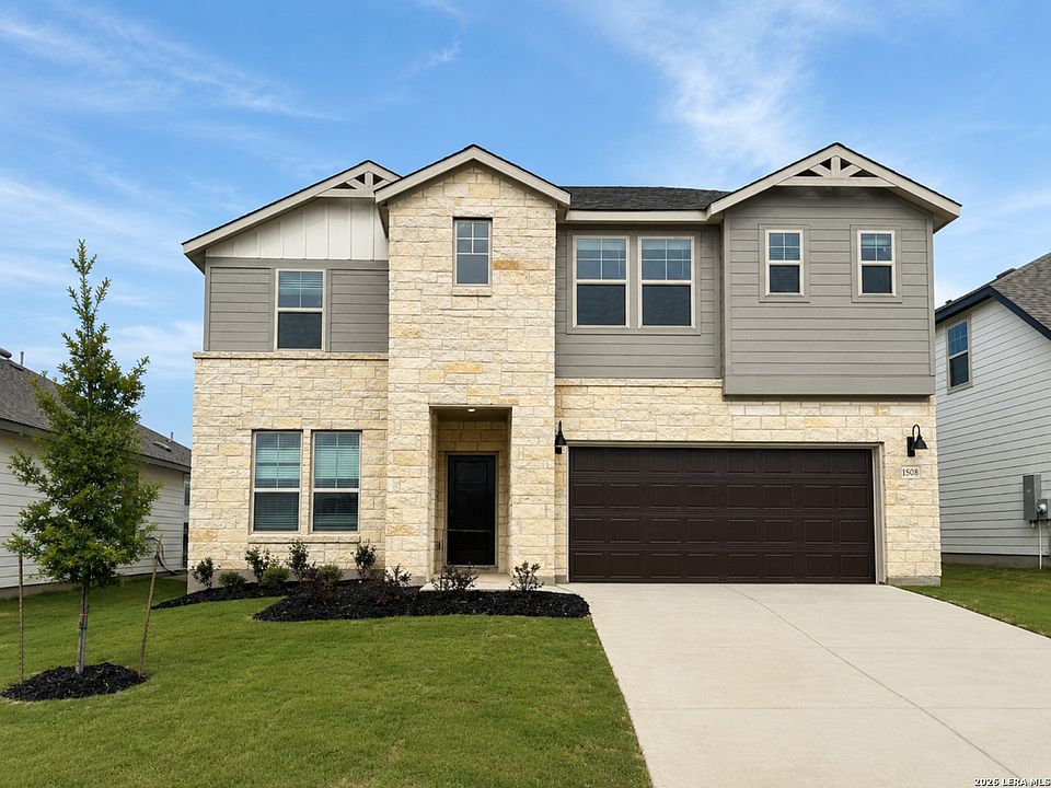 1st image of 1508 Whistlers Way