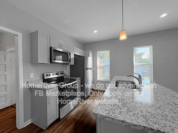 5th image of 1219 N Chamberlain Ave