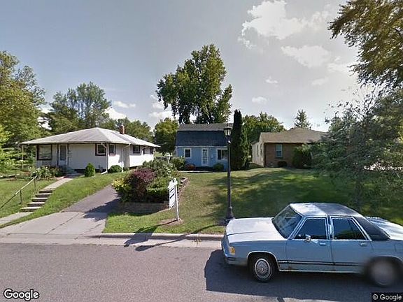 2nd image of 92 Orange Ave W