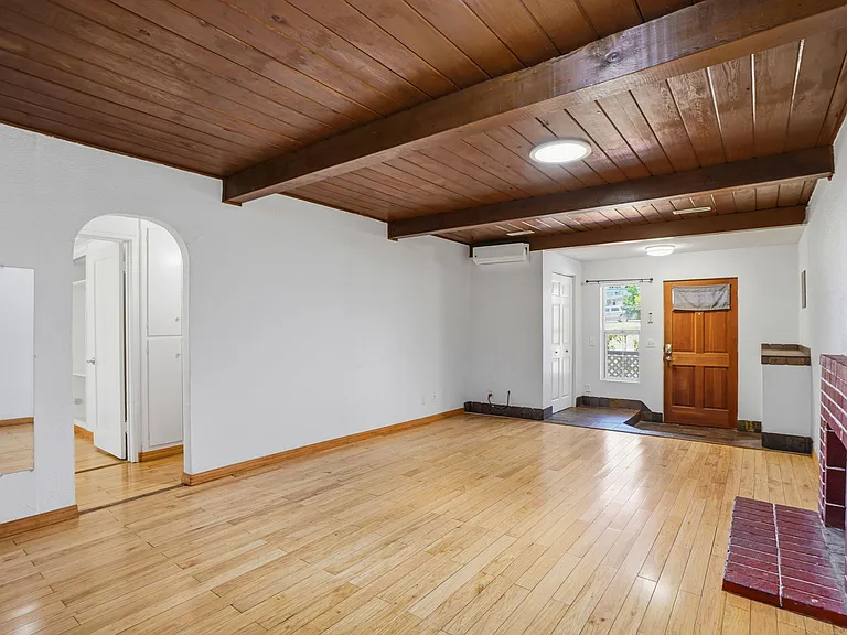 2102 Overhill Rd #A — Photo 4