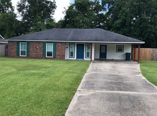 26307 Shadow Brook Ave, Denham Springs, LA 70726