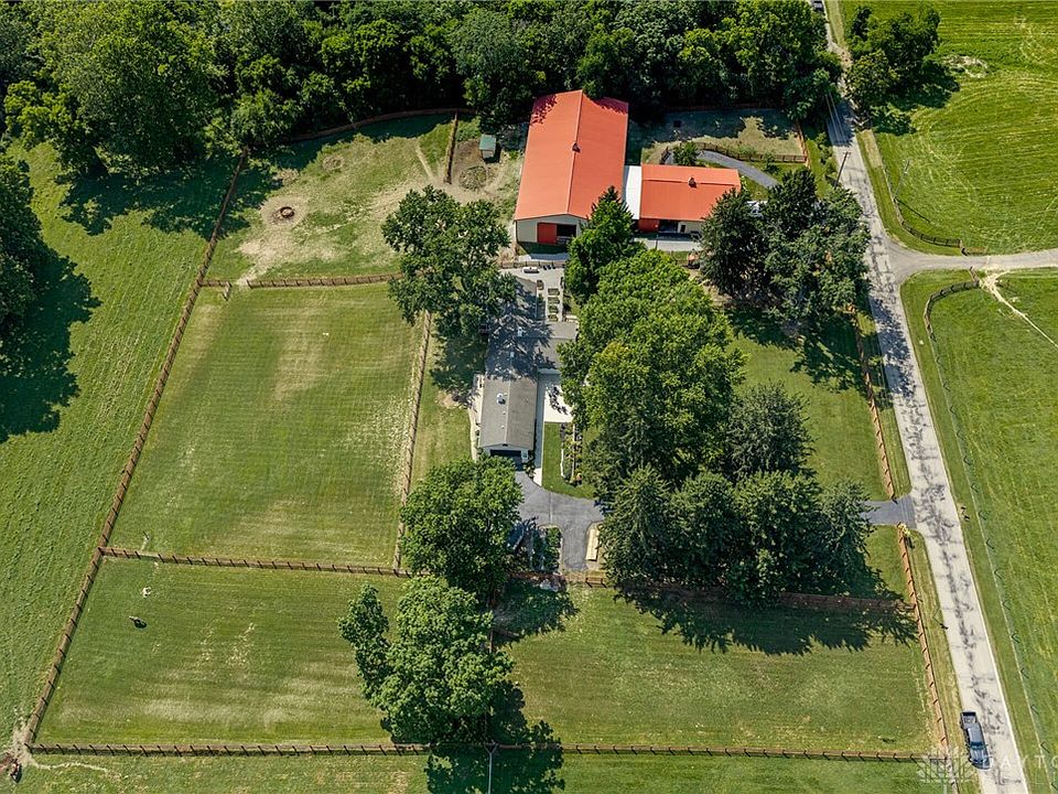 1st image of 3385 Middle Run Rd