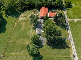 3385 Middle Run Rd, Waynesville, OH 45068