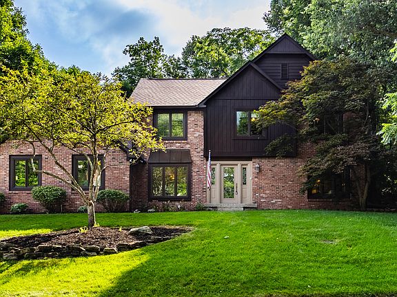 2nd image of 8407 Galley Ct